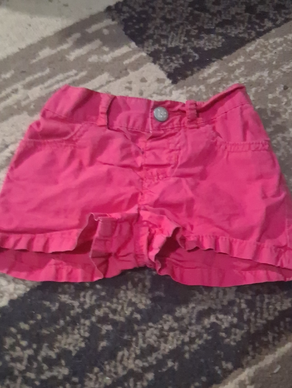 1989 Place Bright Pink Ruffle Hem Shorts